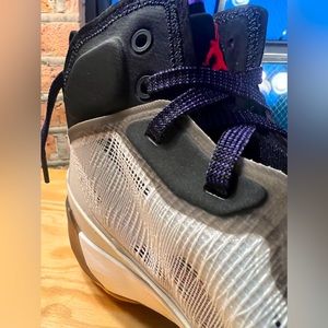 AIR JORDAN XXXVII